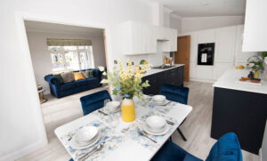 The-Warkton-Platinum-Kitchen-diner-1