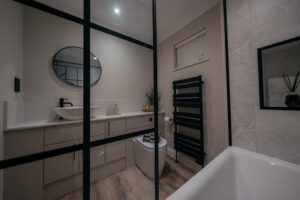 Manor Baker Bathroom