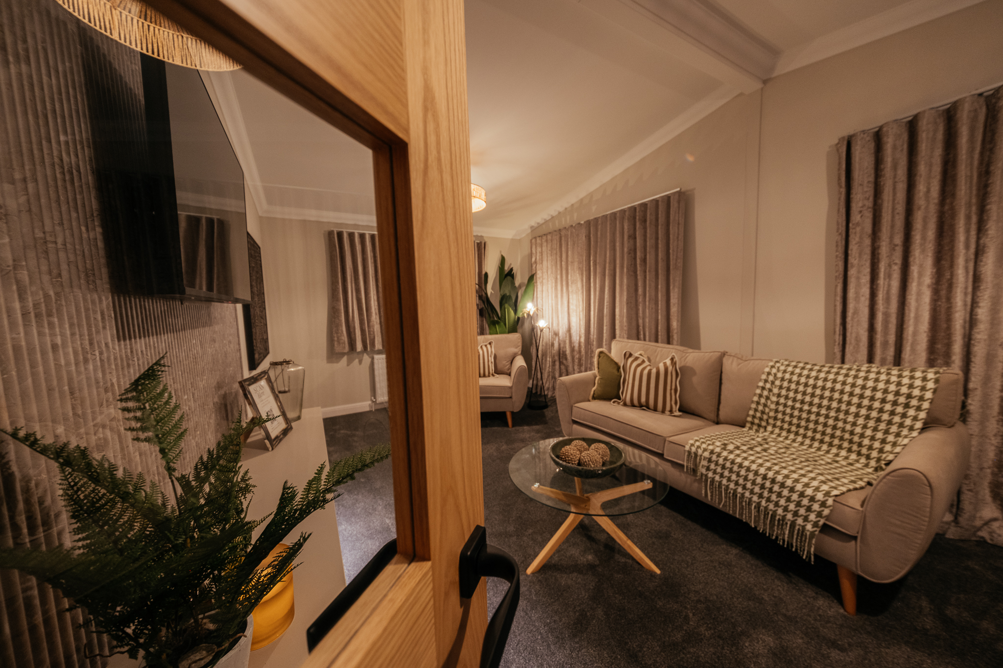 Manor Baker Lounge